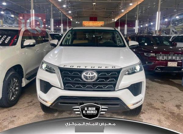 Toyota for sale in Iraq